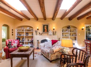 232 Artist Rd, Santa Fe, NM 87501