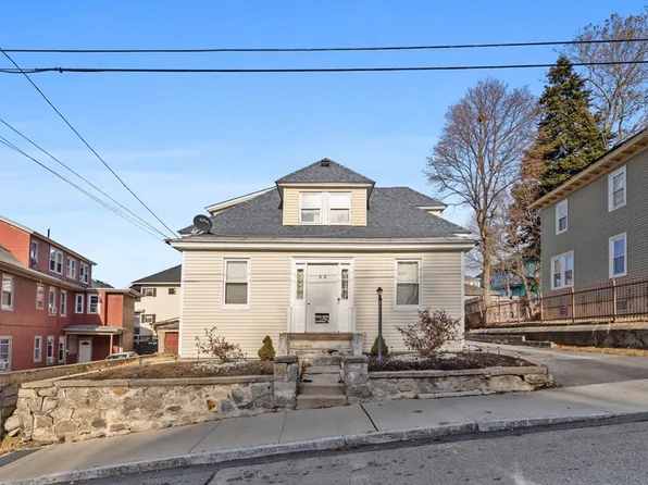 23 Summit Ave, Lawrence, MA 01841