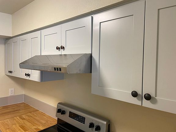 5th image of 711 S Bayshore Blvd APT 7