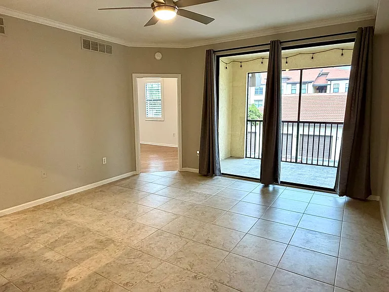 12965 Positano Cir #201 — Photo 4