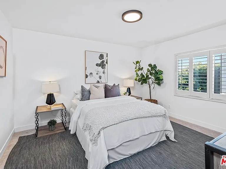 4742 La Villa Marina #H — Photo 12