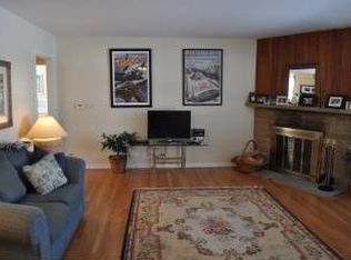 105 E Rockwell St, Arlington Heights, IL