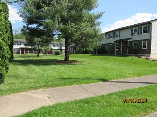 140 E. Spruce St. - F — Photo 1