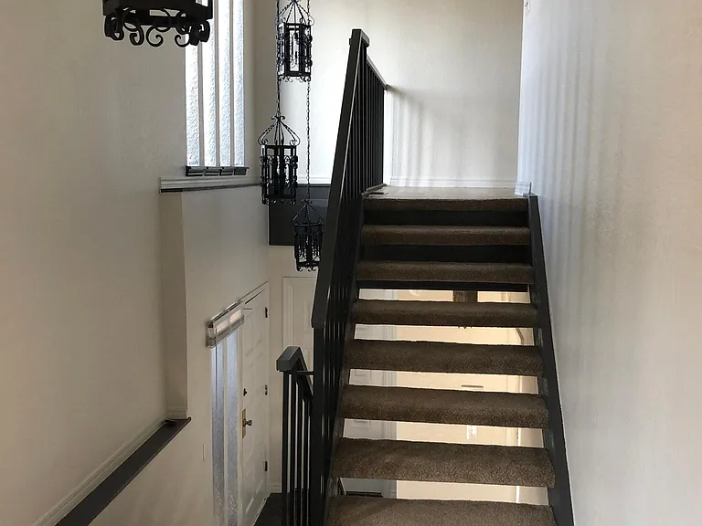 6126 S Lakewood Ave — Photo 24