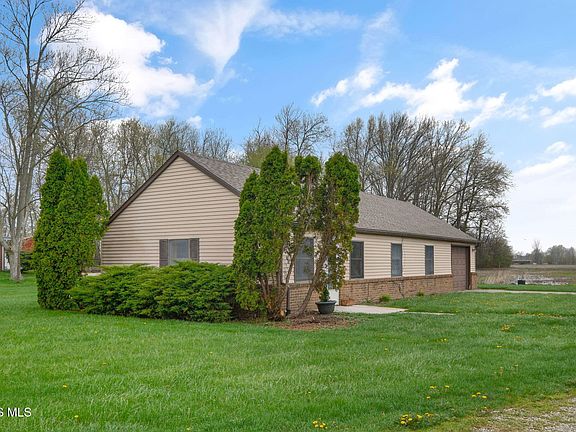 3rd image of 6237 Seaman Rd