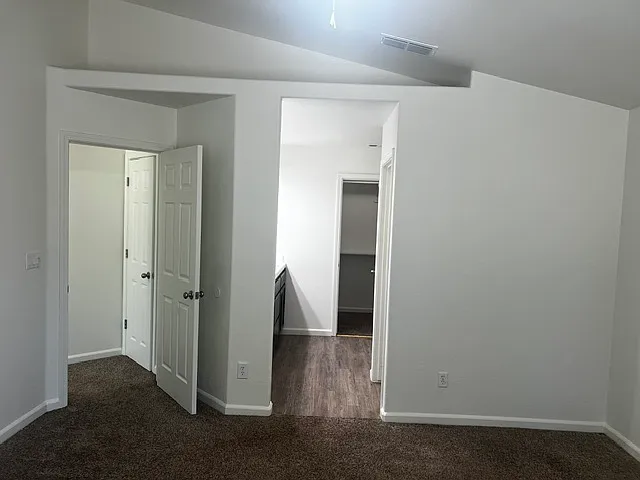 1017 Marc Ave — Photo 11