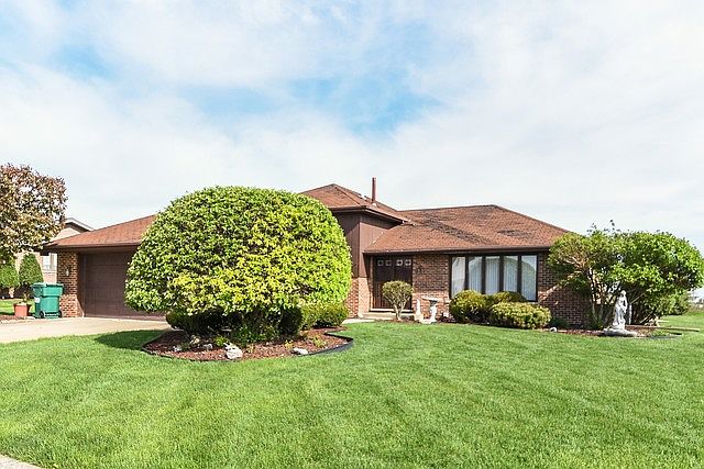 1st image of 12710 W West Hank Ct