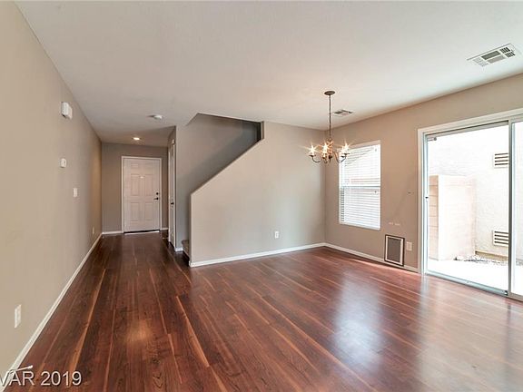 2nd image of 481 Warminster Ave