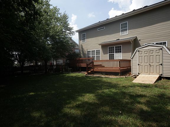 3rd image of 373 Logans Cir