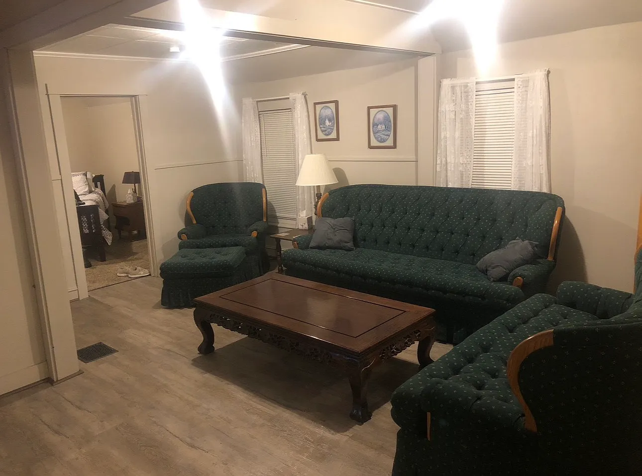2 bed, 1000 sqft, $1,200 — Photo 1
