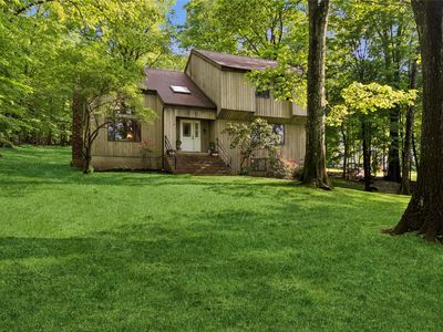 61 Nicole Way, Mahopac, NY, 10541
