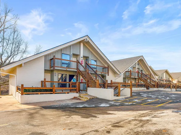 403 Veterans Boulevard #E9 (E-384) BLDG E, Branson, MO 65616