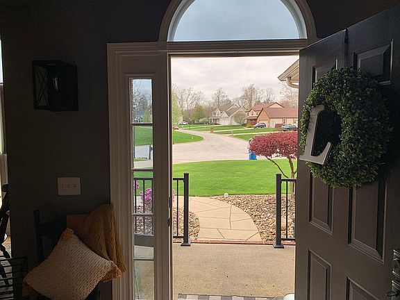 3rd image of 331 Deer Creek Dr