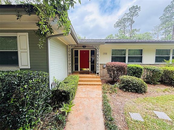 3rd image of 3028 NW 1st Ave