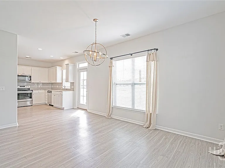 185 Brickhill Cir — Photo 11