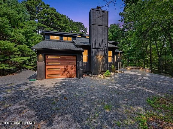 3rd image of 44 Chestnut Rd