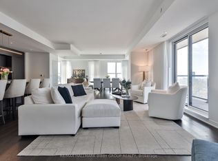 185 Alberta Ave #1105, Toronto, ON M6C 0A5