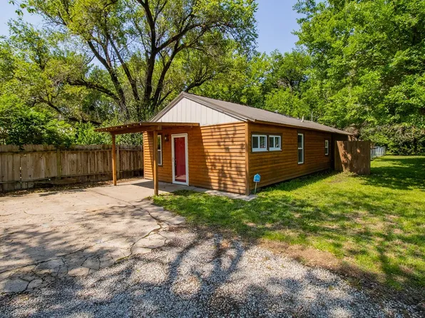 2601 W 34th St N, Wichita, KS 67204
