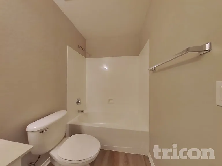 13961 W Maui Ln — Photo 15