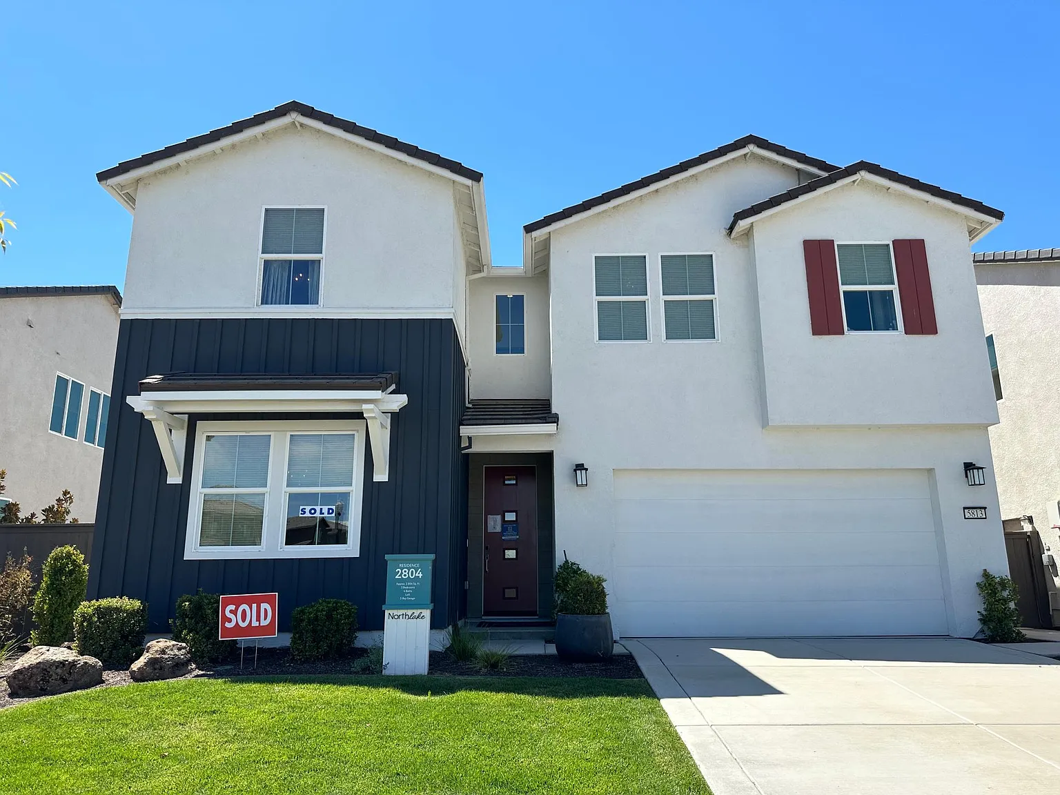 5 bed, 2804 sqft, $3,800 — Photo 3