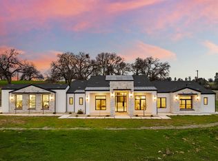 5035 Broken Bow Ln, Rescue, CA 95672