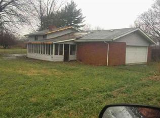 530 S Manning Dr, Veedersburg, IN 47987