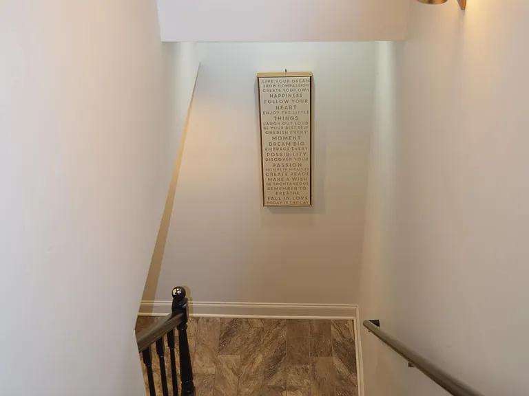 3825 Peachtree Dunwoody Rd NE — Photo 33