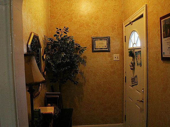 2nd image of 117 Granberry St