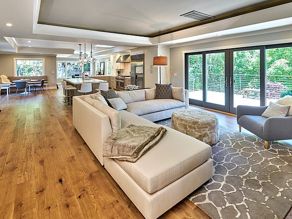 2nd image of 5 Lassen Ct