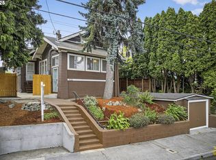 4036 NE Senate St, Portland, OR 97232