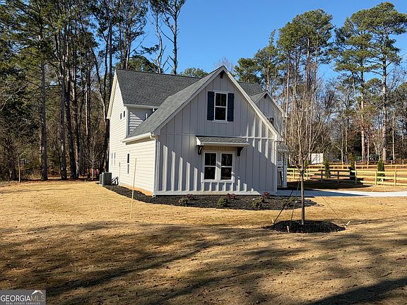 4th image of 1706 Cunningham Rd