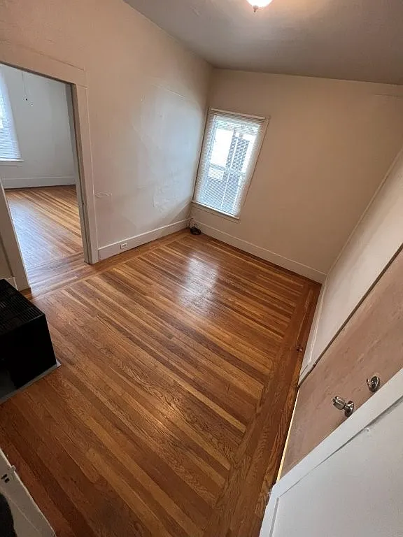 1 bed, 382 sqft, $1,575 — Photo 3