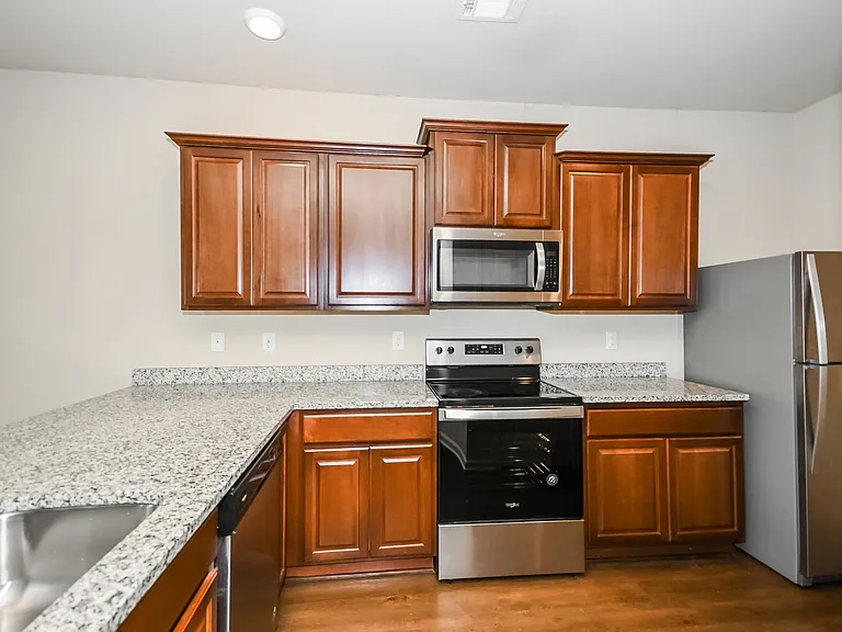 151 Innis Brook Cir — Photo 5