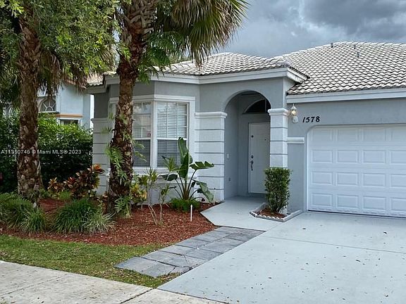 3rd image of 1578 NW 159th Ave