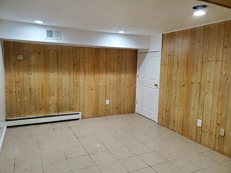 37 Summit Ave #1 — Photo 2