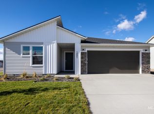 1080 Ellis River Ave, Middleton, ID 83644