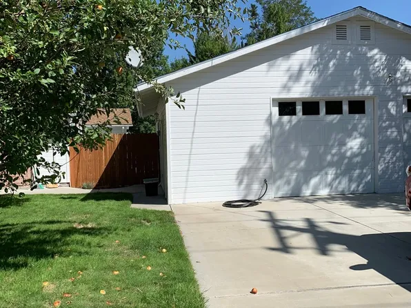 2775 Underwood Ln, Bishop, CA 93514