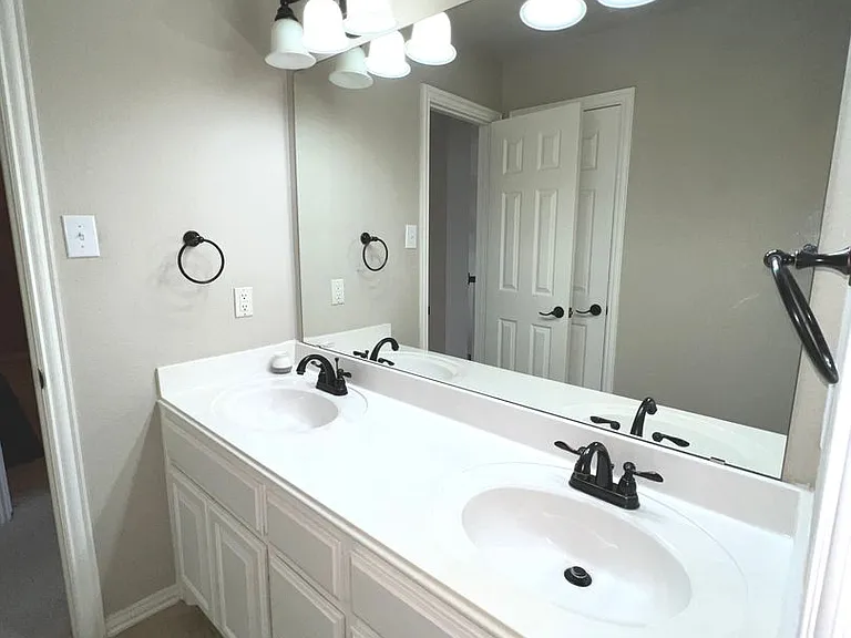 5 Parkway Ct — Photo 39