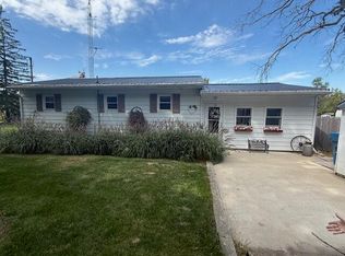 5422 Ridge Dr, Reading, MI 49274