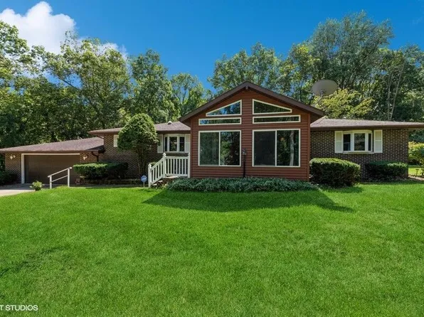 77 N 325 W, Valparaiso, IN 46383