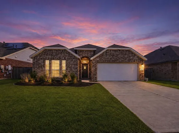 9814 Kingston Liberty Ln, Baytown, TX 77521