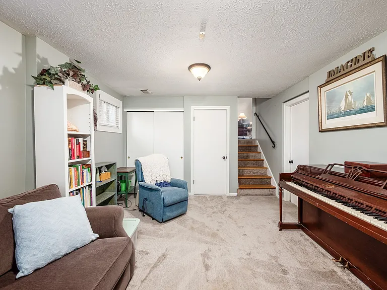 1655 Keats Ct — Photo 28