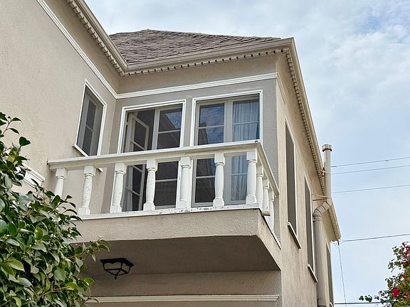 5th image of 227 S Beverly Dr #C