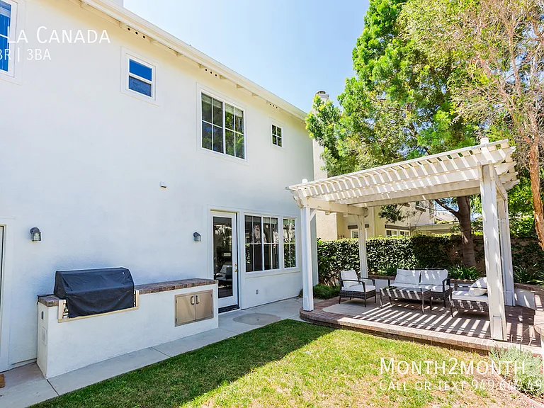 5 La Canada — Photo 23