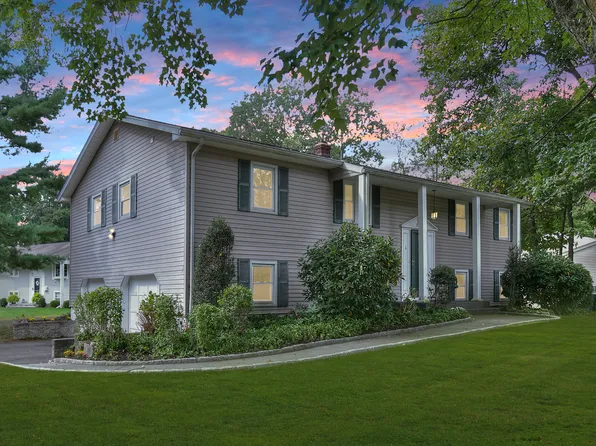 6 Leatherwood Road, Norwalk, CT 06851