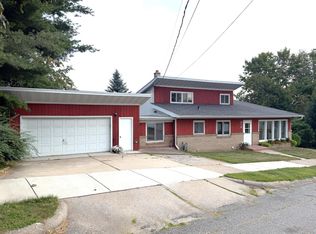 814 Hillcrest Ave, Wausau, WI 54401