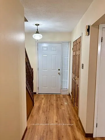 3 bed, $2,100 — Photo 2