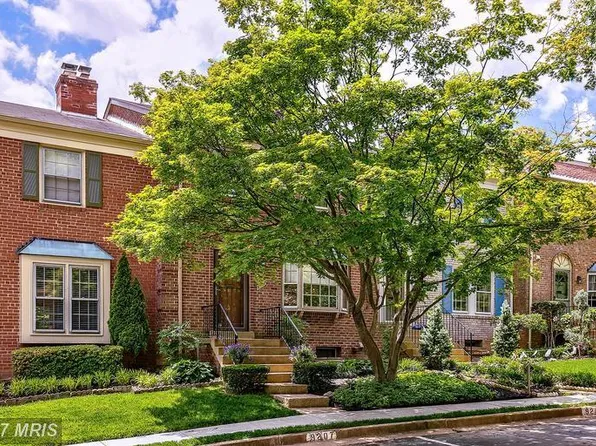 9207 Bailey Ln, Fairfax, VA 22031
