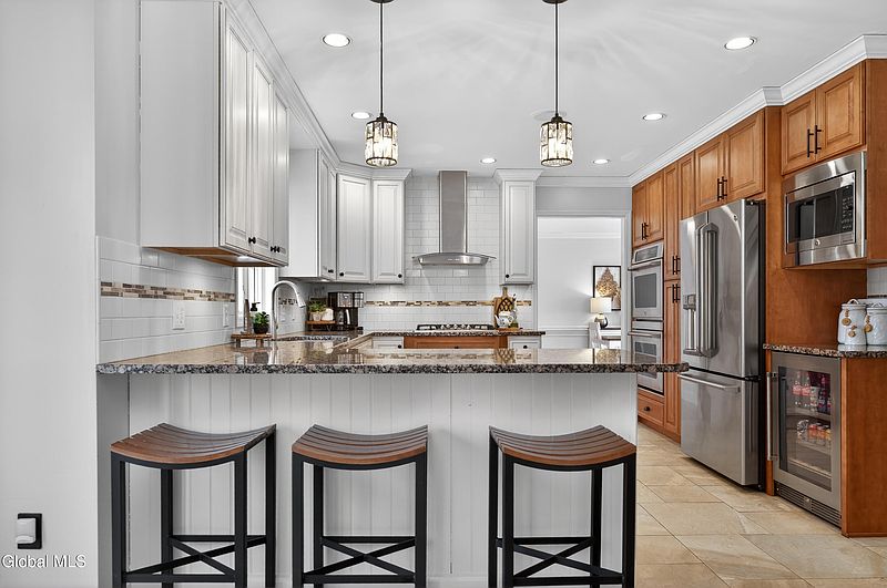 3rd image of 1014 Dibella Drive