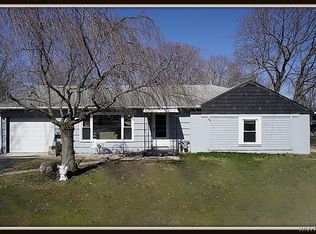 1561 Ridge Rd, Lewiston, NY 14092